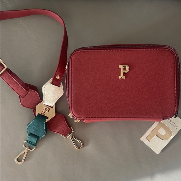 Parchita Red Burgundy and Gold Crossbody Bag with Sleek Design - Picture 1 of 5